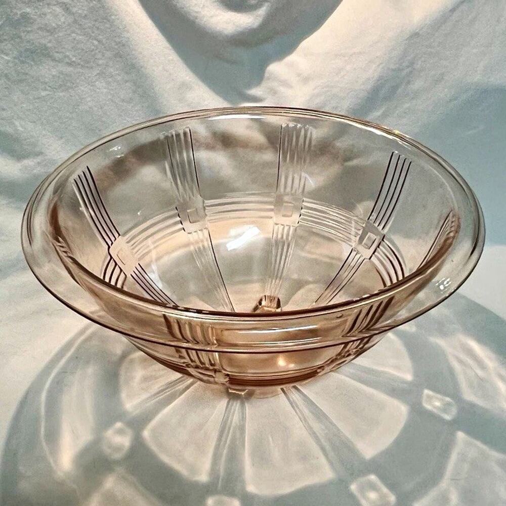 Vintage 1930s Hazel-Atlas Pink Depression Glass 4-Footed Crisscross Bowl - 9.5"
